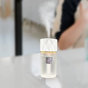 Portable Car Essential Oil Diffuser - USB Aromatherapy Diffuser for Fresh Car Ambiance Scents